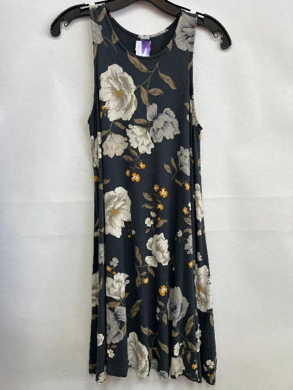 Dress Casual Midi By Old Navy  Size: Xs